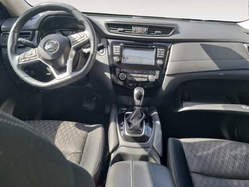 Nissan X-Trail N-Connecta 1.3 DIG-T DCT AUTOMATIK Panorama-Glasdach LED Navigation 360 Grad-Kam